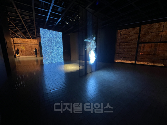필립 파레노 개인전 '보이스'(VOICES) 전시 전경. 사진=박은희 기자